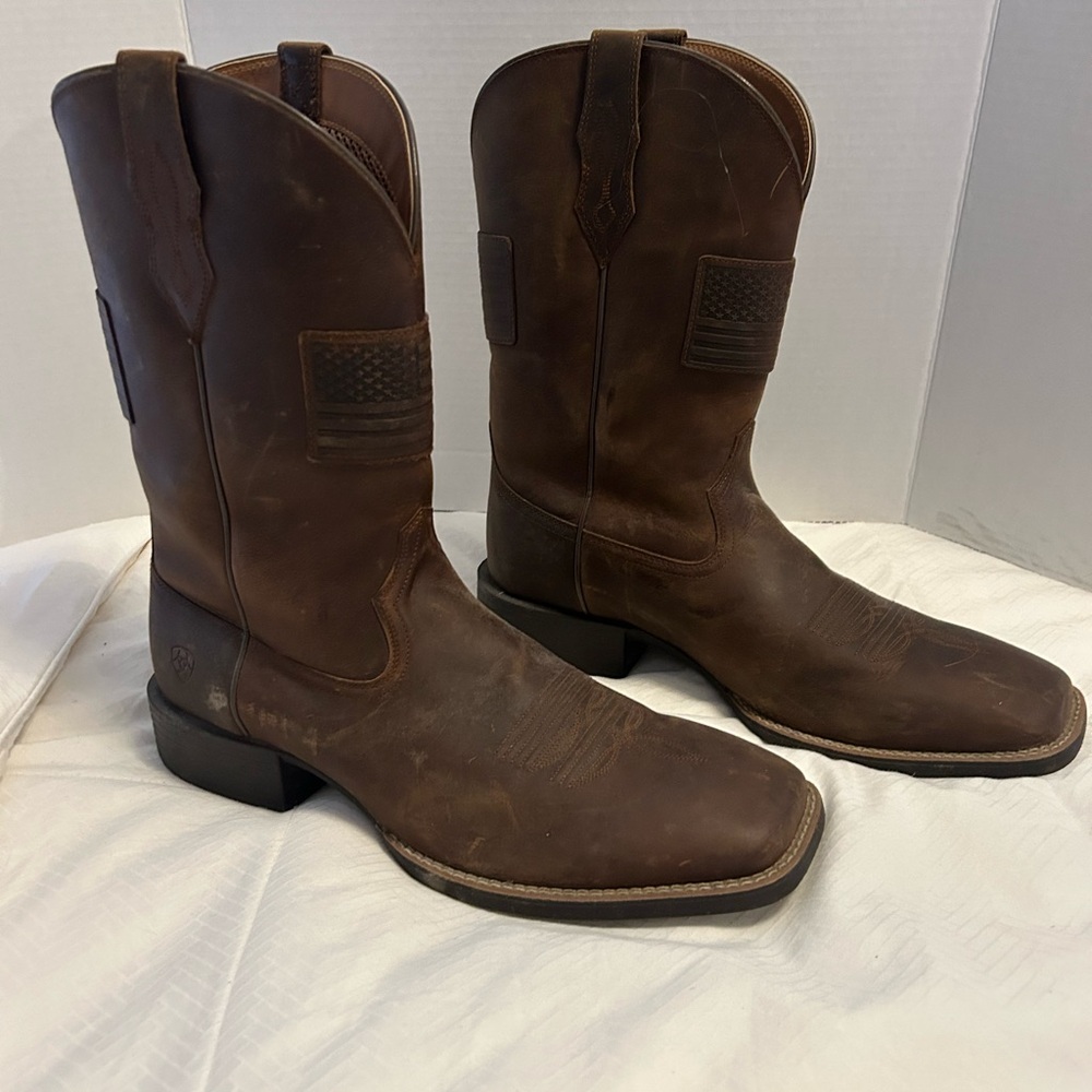 Ariat Men’s boots like new sz 13D